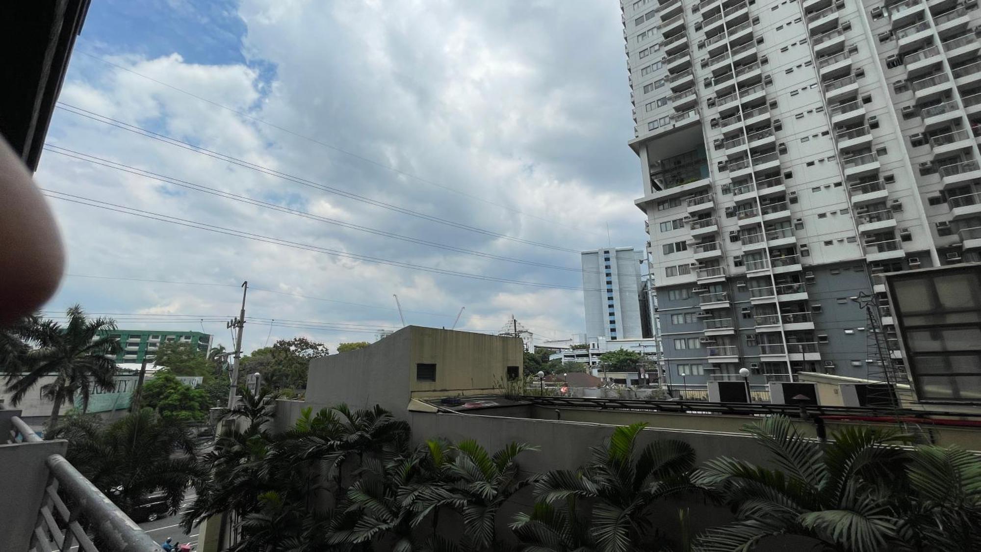 The Garden Heights Condominium Quezón by Eksteriør bilde
