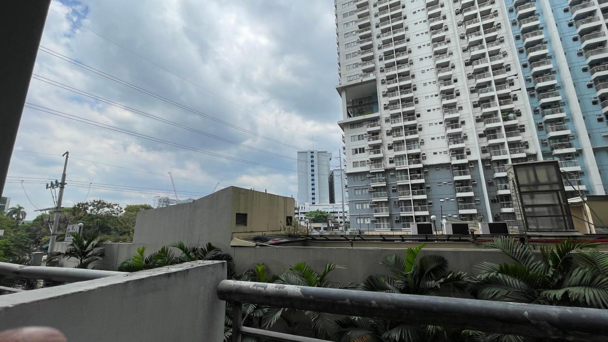 The Garden Heights Condominium Quezón by Eksteriør bilde